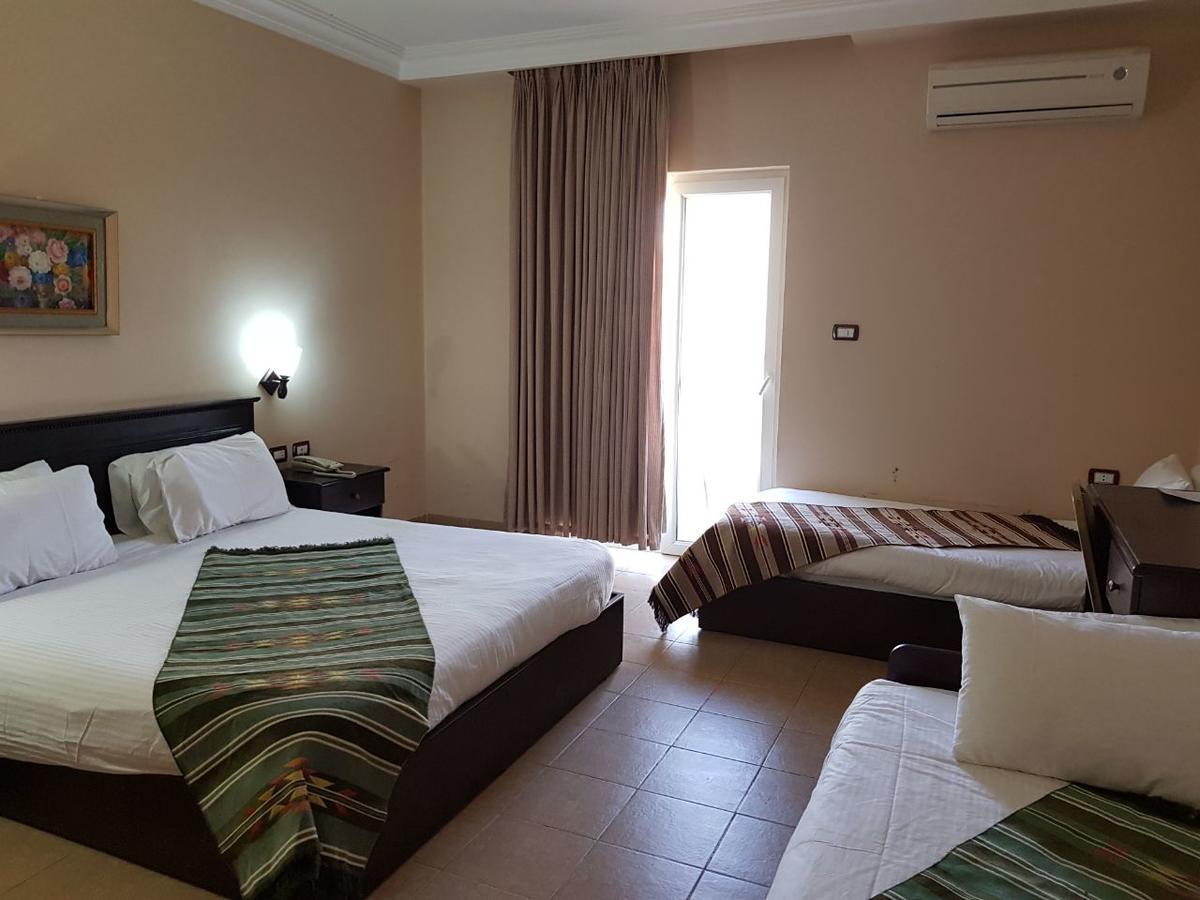Delilah Hotel Madaba Exterior foto